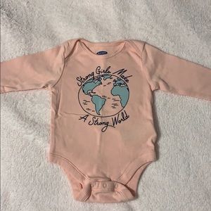 Old navy pink top 3-6 months